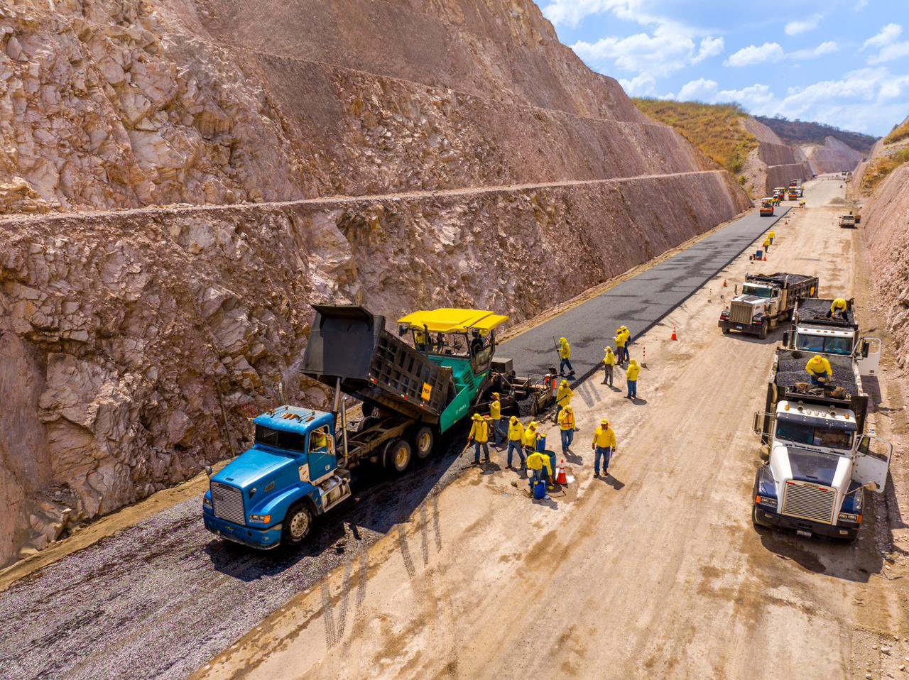 Periférico Gerardo Barrios: El Salvador avanza con la pavimentación de los últimos 7.22 km