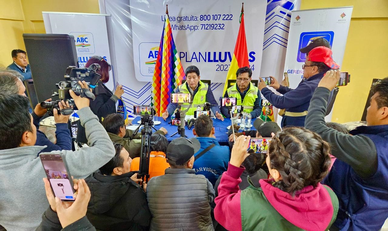 Bolivia invierte más de USD 245 millones en cinco obras de transporte para Potosí