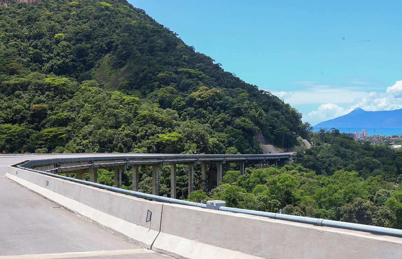 Brasil impulsa polémico proyecto vial en la región amazónica