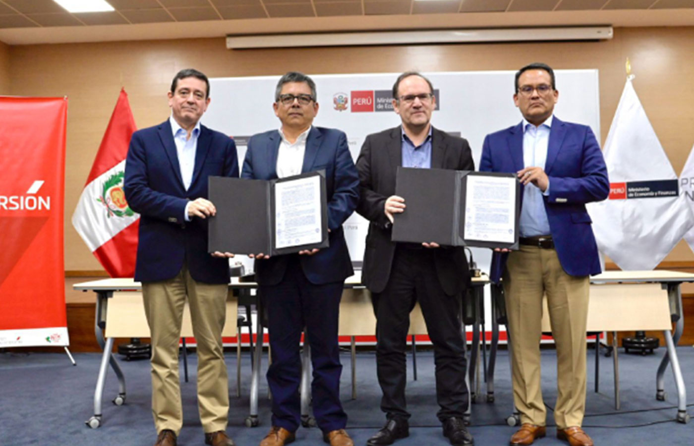 Perú: Convenio impulsará proyectos de transporte urbano en Lima y Callao