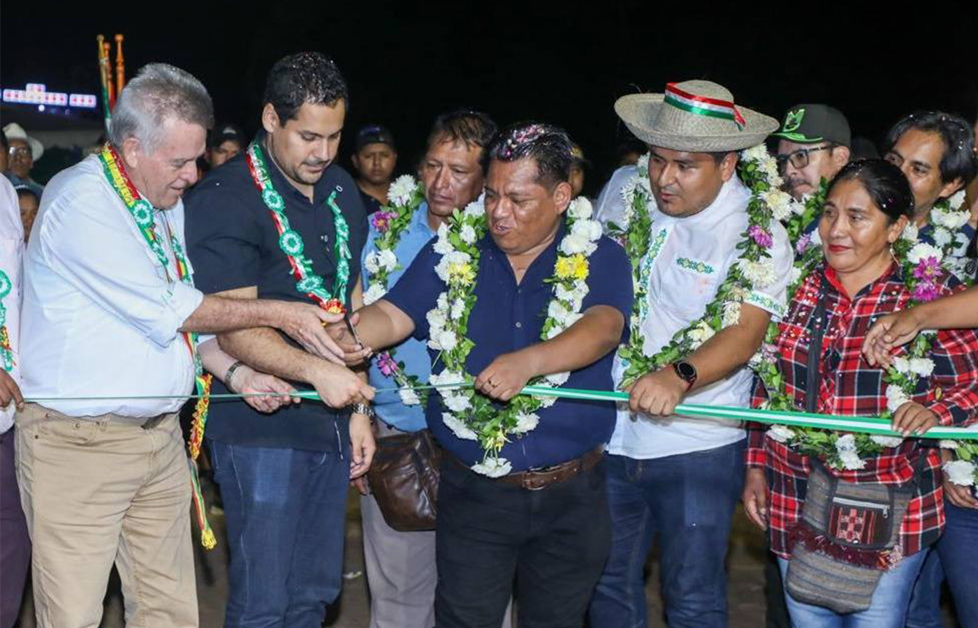 Bolivia: Inicia ejecución del proyecto camino Faja Norte-Yapacaní