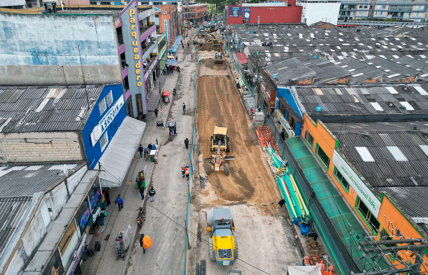 Colombia: IDU inspecciona obras en las Zonas Industriales de Puente Aranda