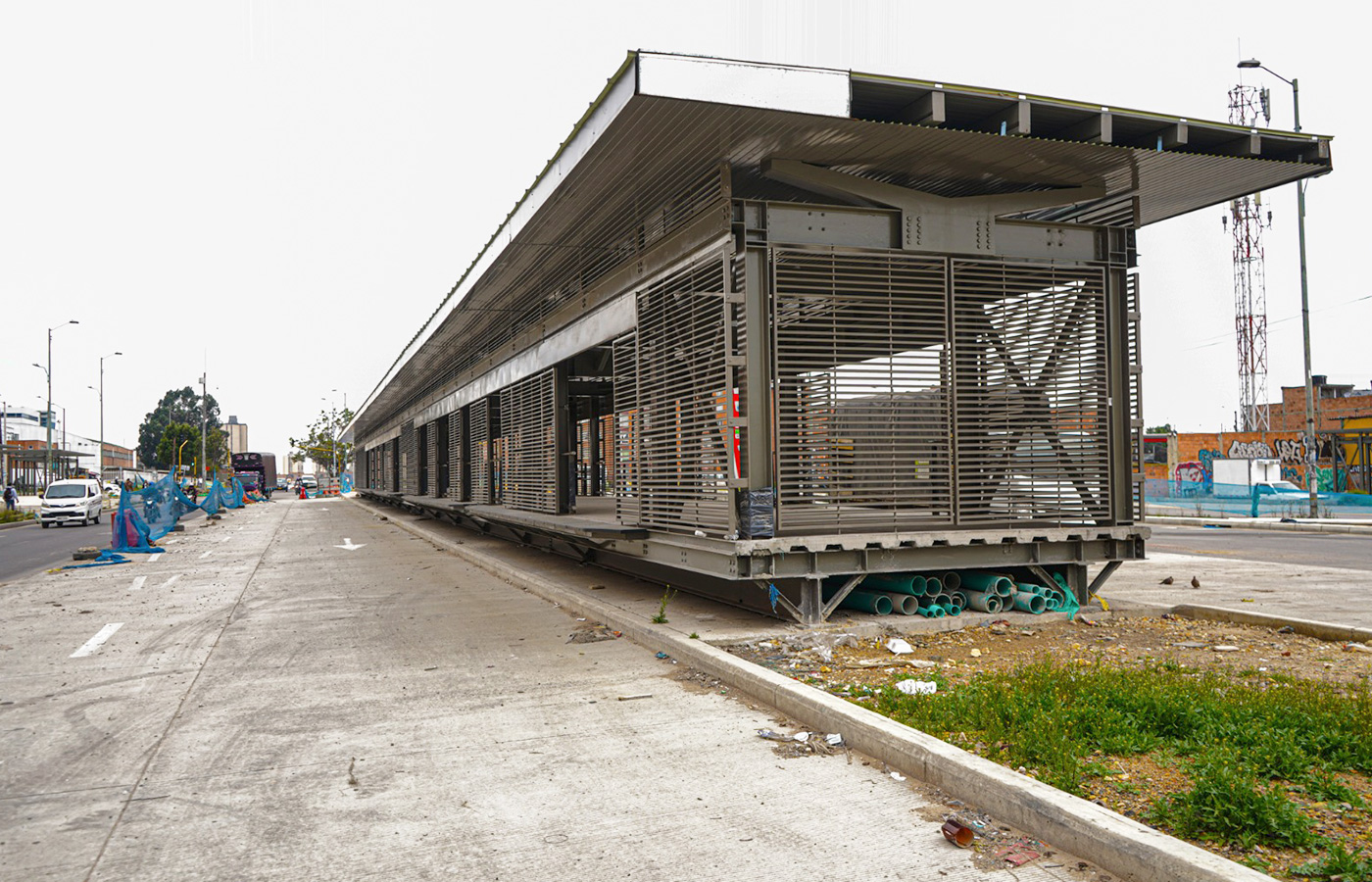 Colombia: IDU solicita a consorcio que reinicie obras en avenida Ciudad de Cali