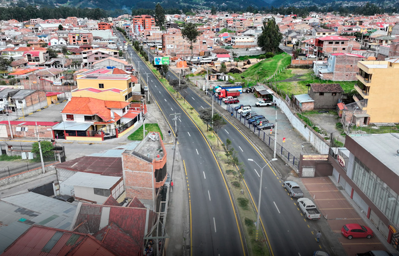 Ecuador: KEC presenta tres propuestas de trazado para el proyecto Cuenca – Guayaquil