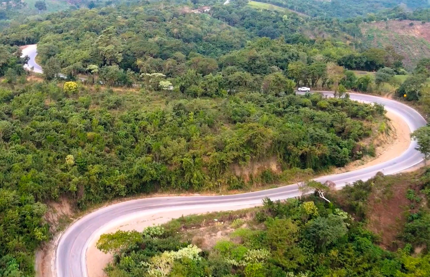 México: Arranca modernización de 30 km de la carretera Tamazunchale-Huejutla