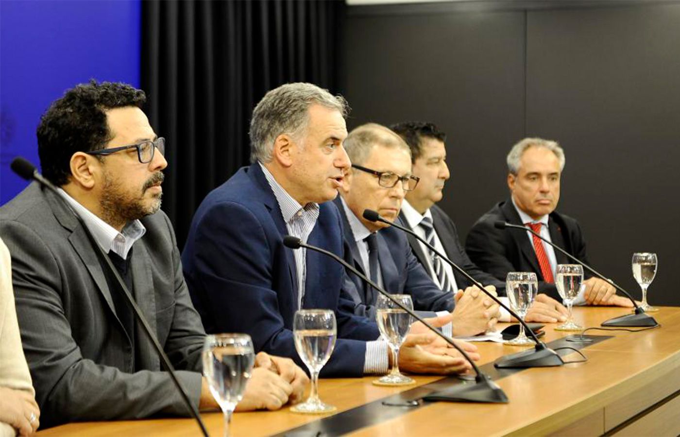 Uruguay firmó acuerdo con Grupo Vía Central y evita arbitraje