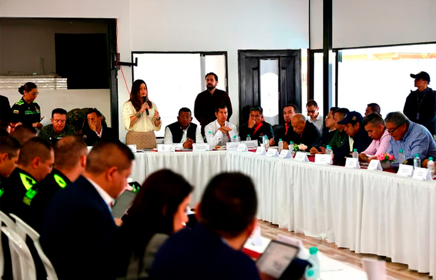 Colombia anuncia inversiones para carreteras en Nariño