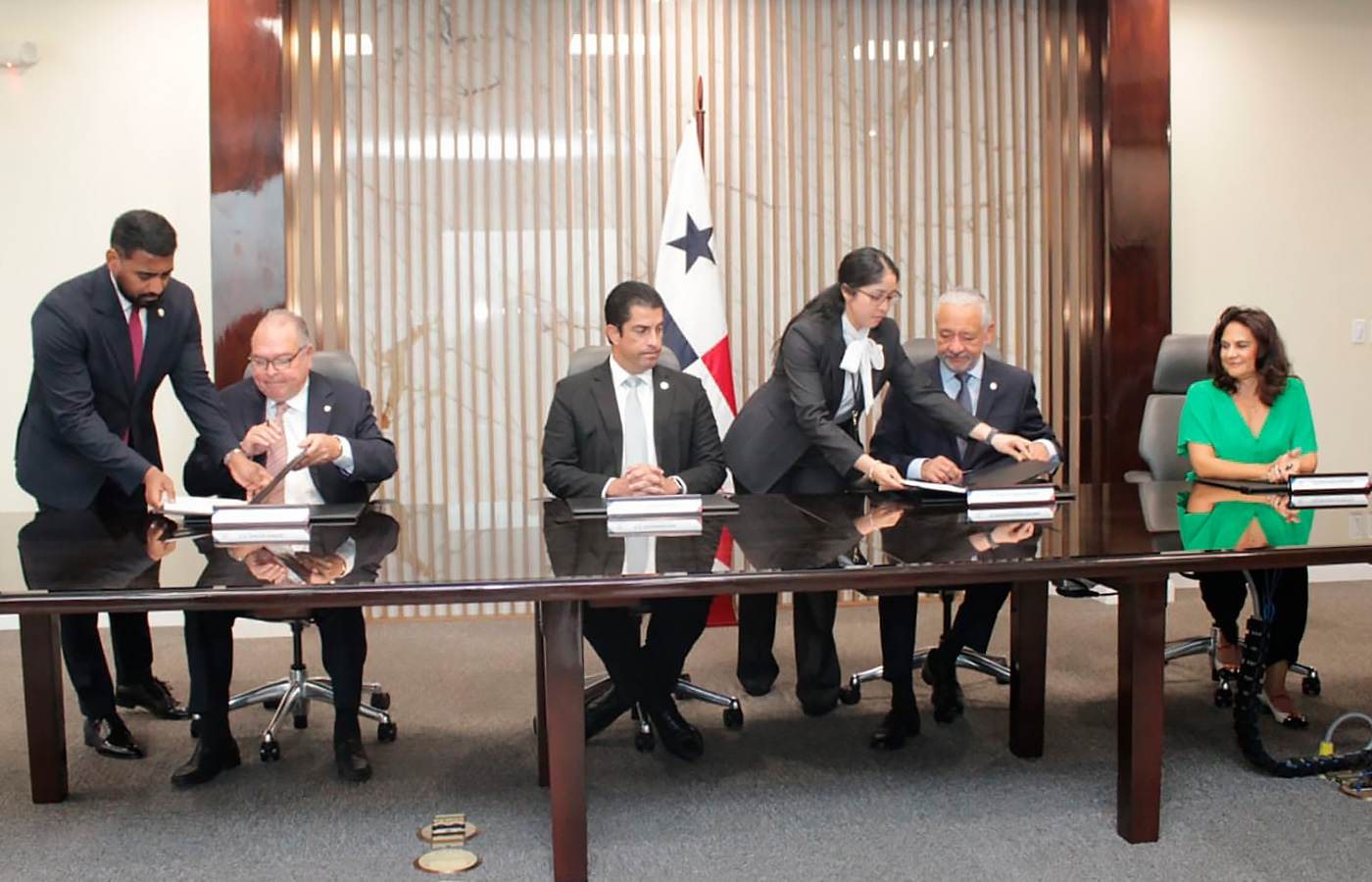 Panamá: Firman acuerdo para inspección de los puentes de Las Américas y Centenario