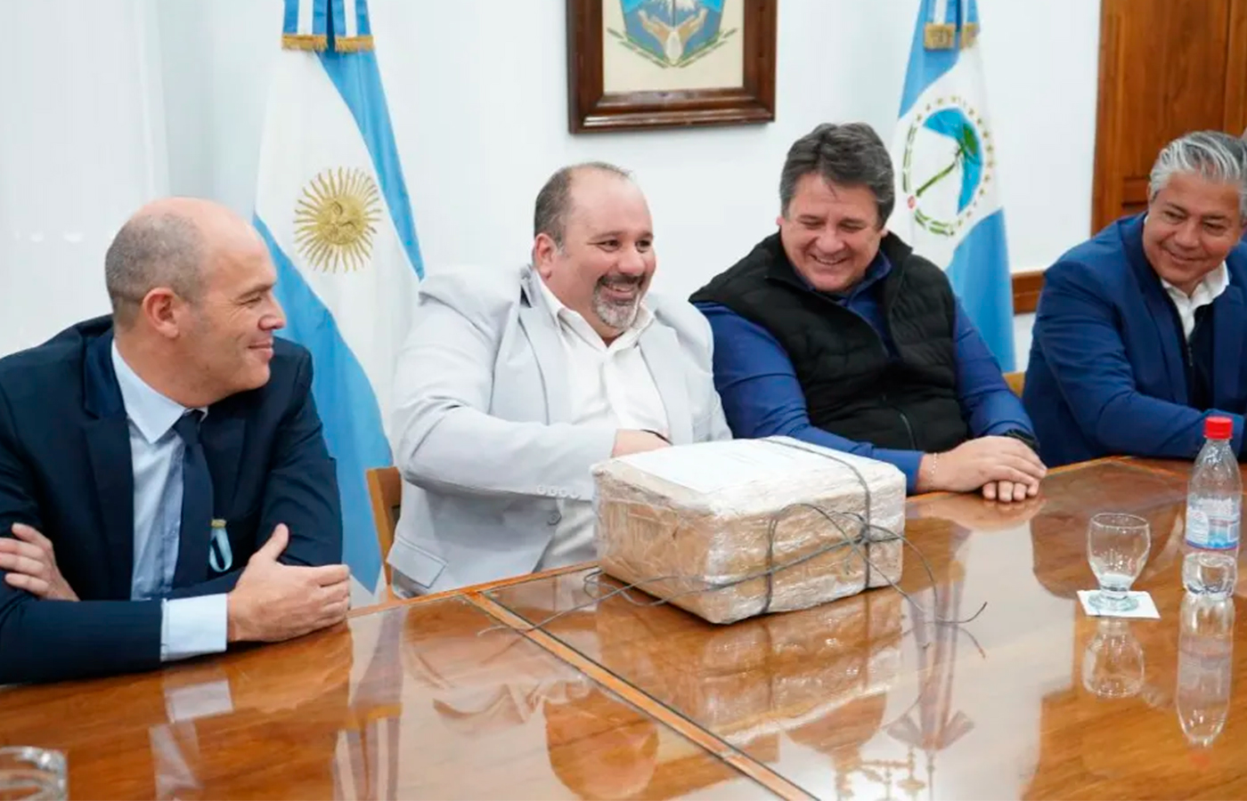 Argentina: 14 empresas presentaron propuestas por la Ruta del Petróleo