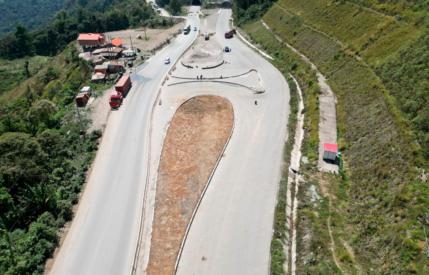 Bolivia: ABC inspecciona el proyecto Doble Vía El Sillar