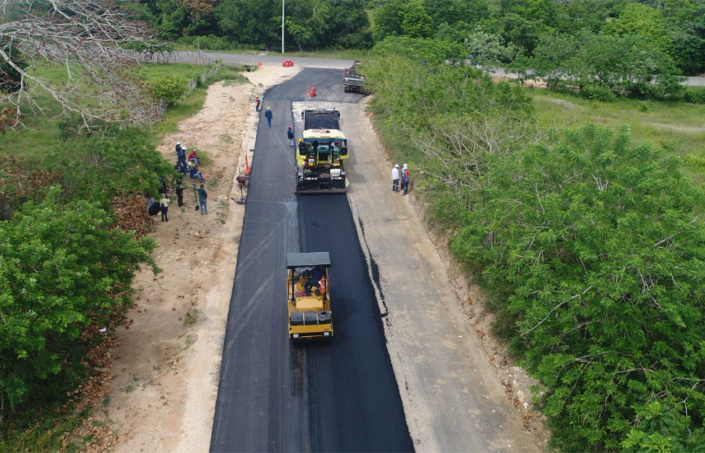 Colombia: Inicia la pavimentación de la Transversal de los Ríos en Sucre