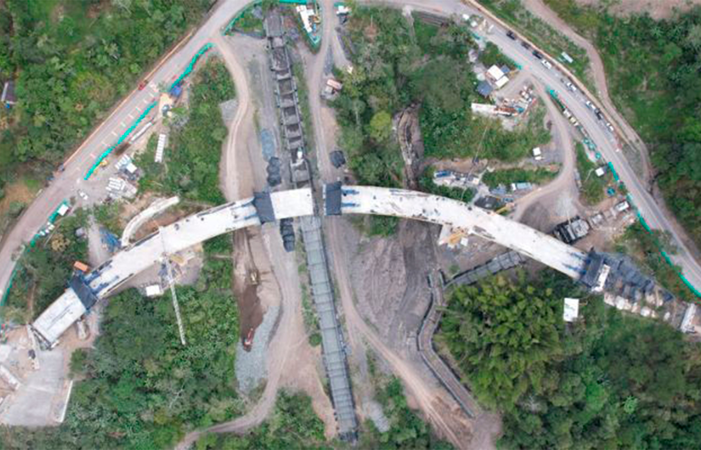 Colombia: Viaducto Los Chorros a 6.5 m de cerrar su tramo central