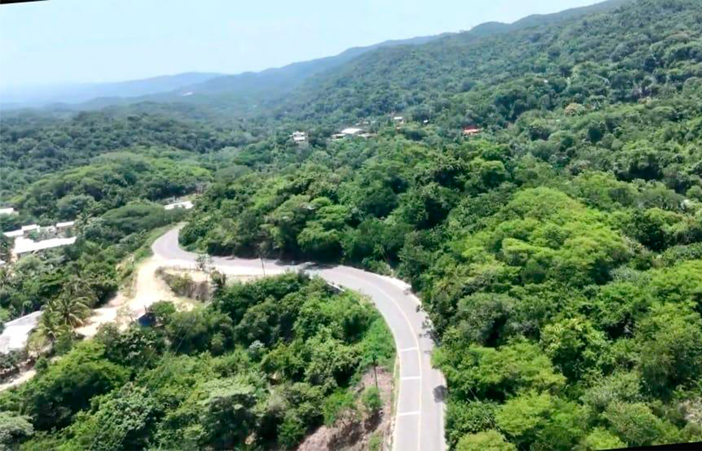 México: Avanza modernización de la Carretera Federal 200, tramo Pochutla–Huatulco
