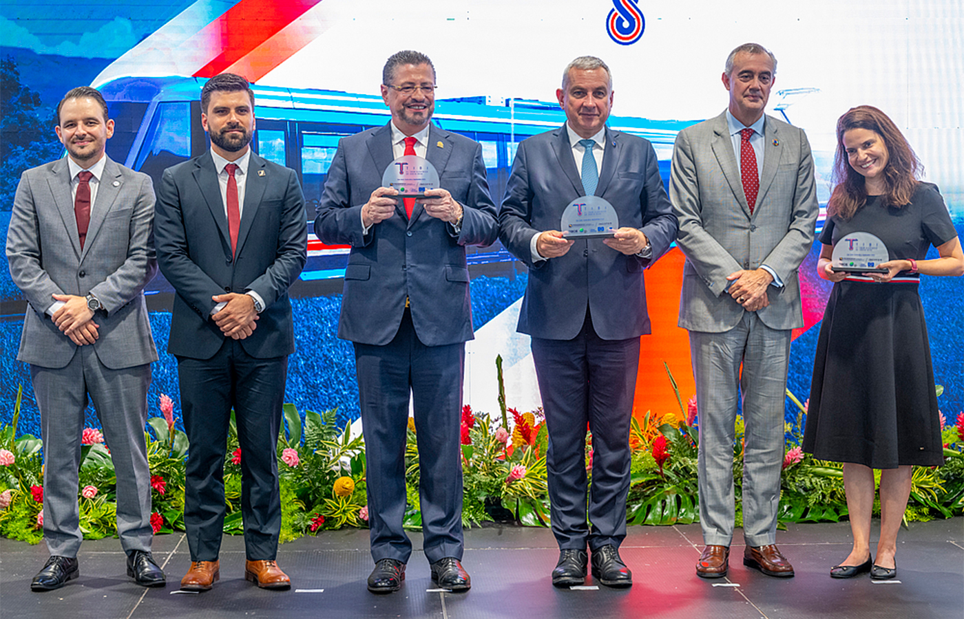 Costa Rica asegura el financiamiento total del tren eléctrico del GAM 