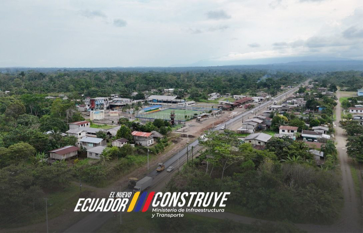 Ecuador: Vía que une Napo y Orellana alcanza 23% de avance en su rehabilitación