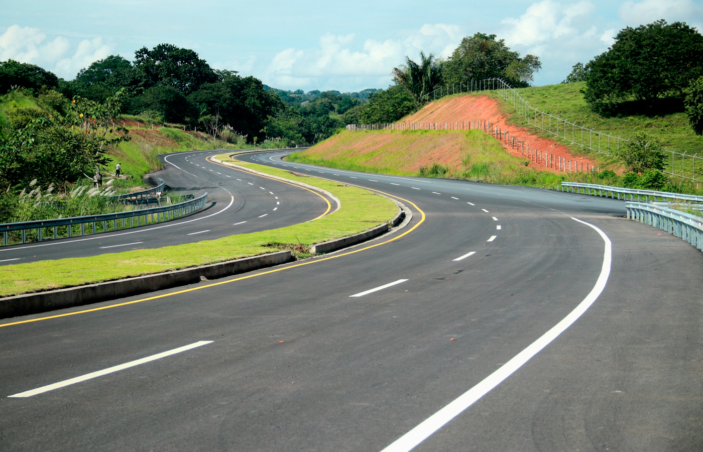 Panamá: Avanza en un 90 % la vía Puerto Vacamonte – El Chumical 