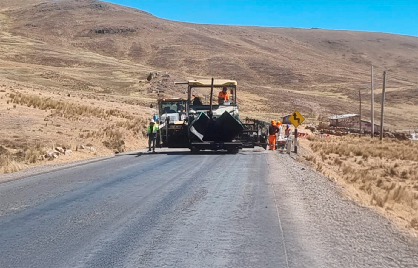 Perú: Aceleran obras en las carreteras Conococha – Cátac – Huaraz y Juliaca - Lampa