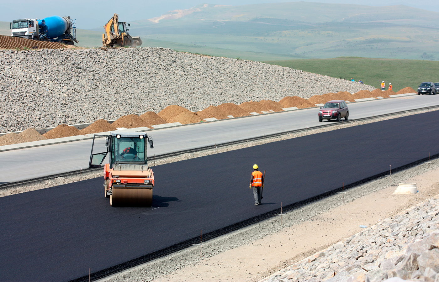 Carretera que une Iténez, Mamoré y Cercado se suma a la red vial fundamental de Bolivia