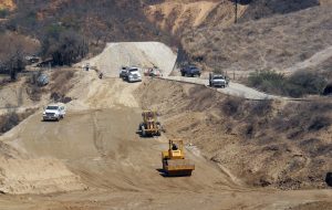 Construcción carretera en Sinaloa