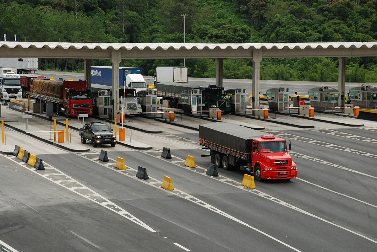 Soluciones de peaje para congestión y polución - Carreteras Pan-Americana